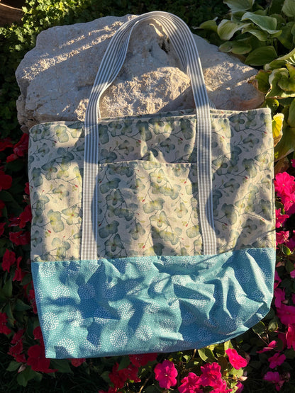 Handmade Eucalyptus Leaf Tote Bag | Sage Green Beach Bag, Botanical Patchwork Canvas Tote, Everyday Bag